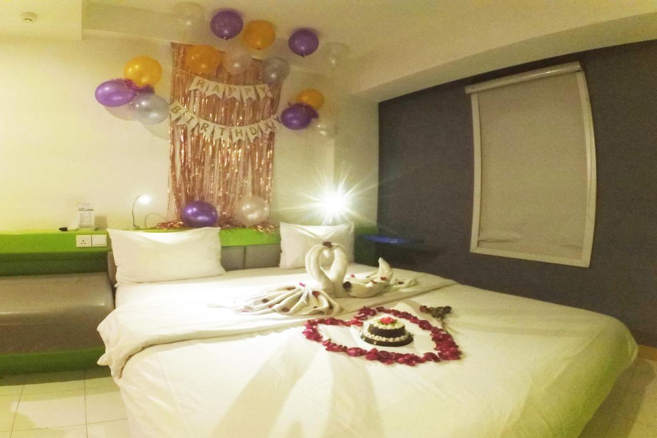 Singaraja Hotel - Chse Certified Екстер'єр фото