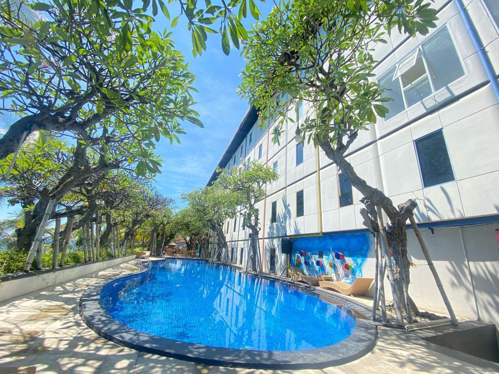Singaraja Hotel - Chse Certified Екстер'єр фото